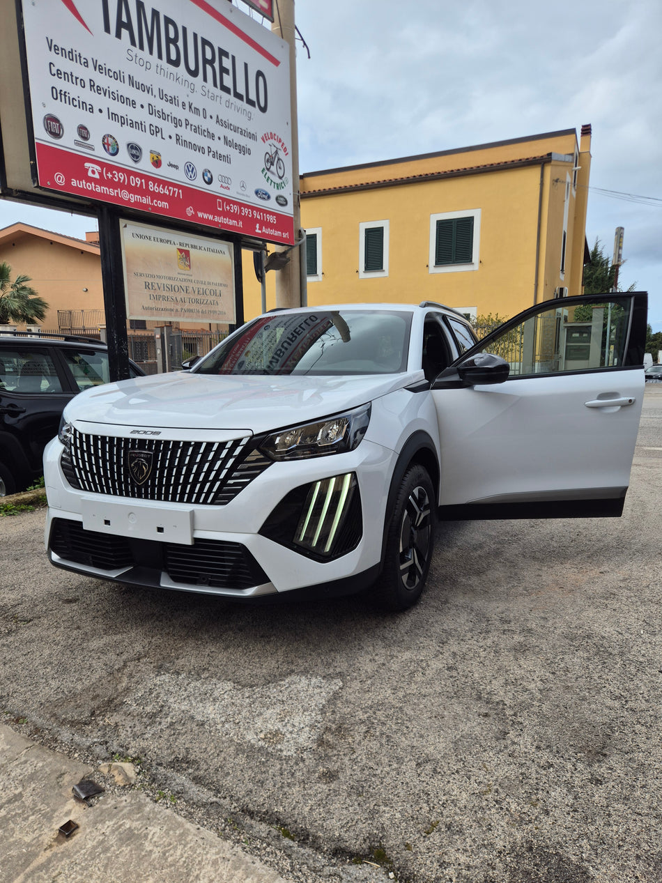 Peugeot 2008| Allure - 1.2 Puretech 100 CV